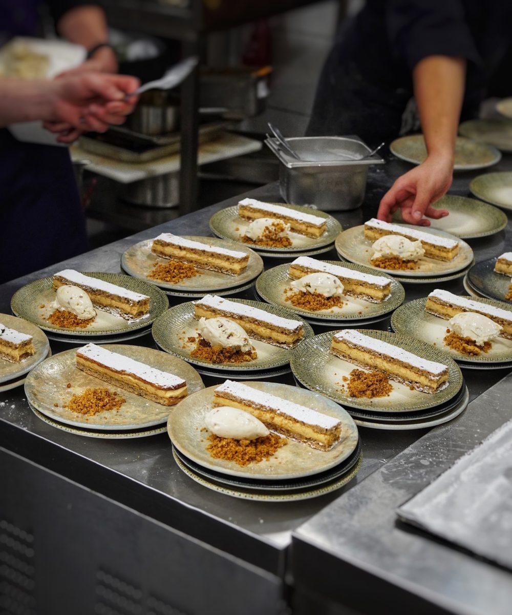 la-canopee-serres-castet-russe-dessert